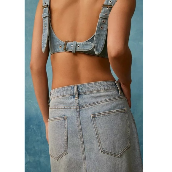 BDG Mandi A-Line Denim Maxi Skirt in Light Blue - Picture 4 of 10